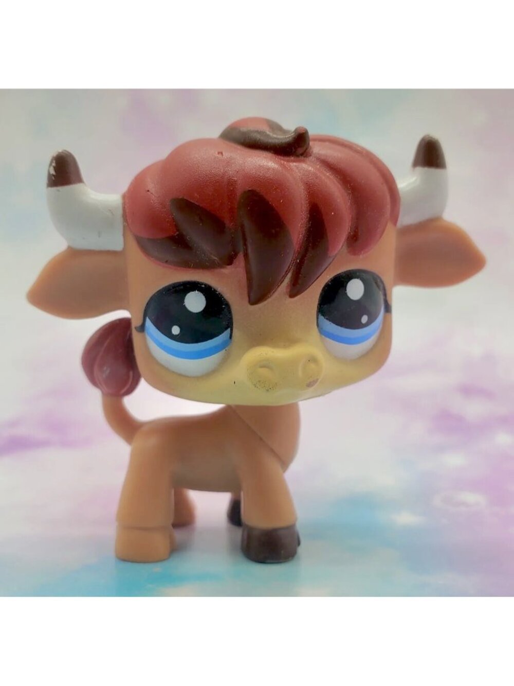 Littlest Pet Shop Authentic # 2522 Cinnamon Tan Brown Bull Cow Blue Eyes Euro